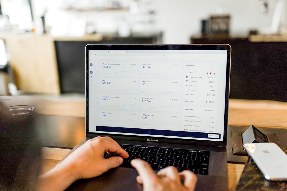 How To Set Up Dropshipping on Shopify